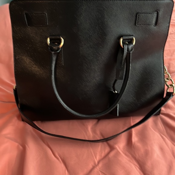 black michael kors purse - Picture 4 of 8